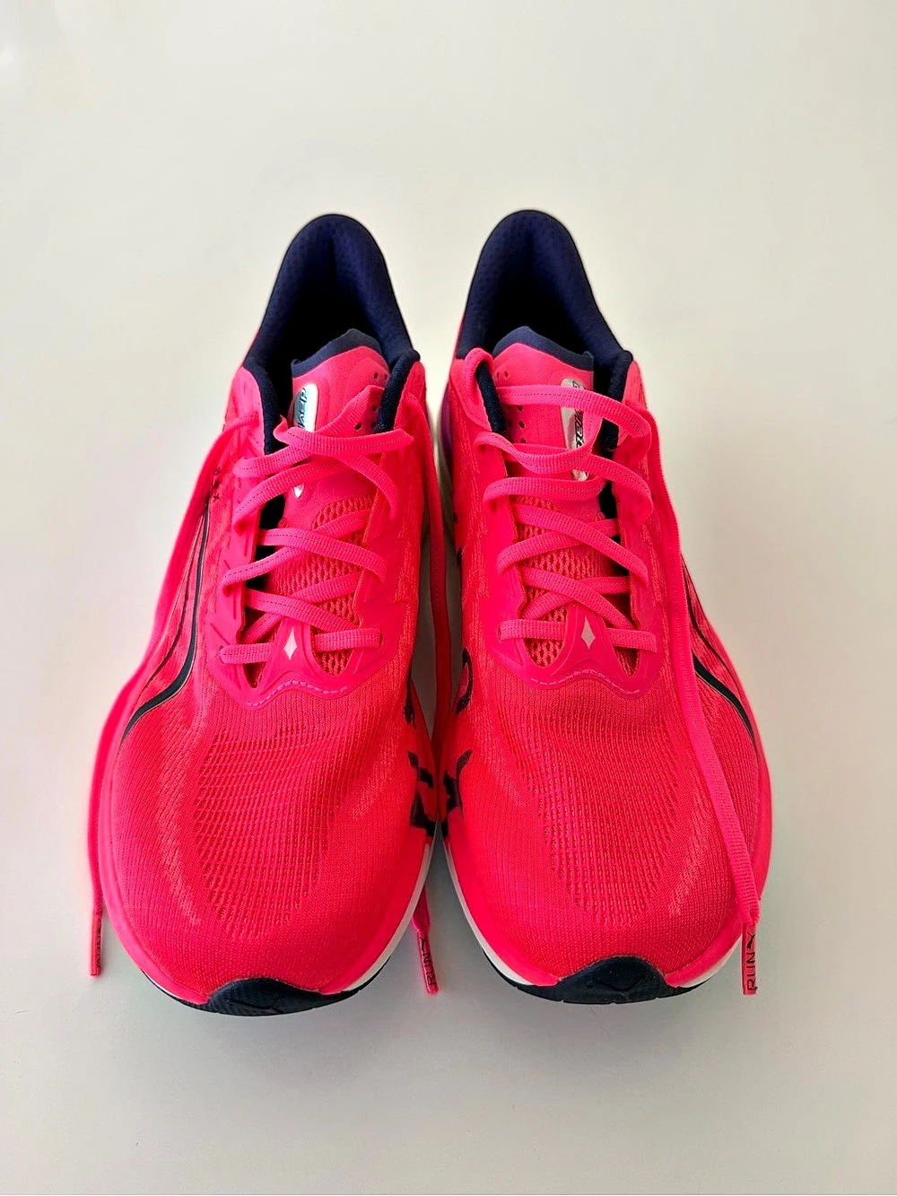 Never worn puma Hyrox  men’s Running Shoes Pink US 9.5 L